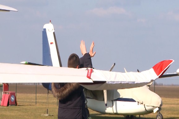 Srbija dobija još jednu putničku vazdušnu luku! Ečka postaje civilni aerodrom: Velika promena za Zrenjanin i privredu