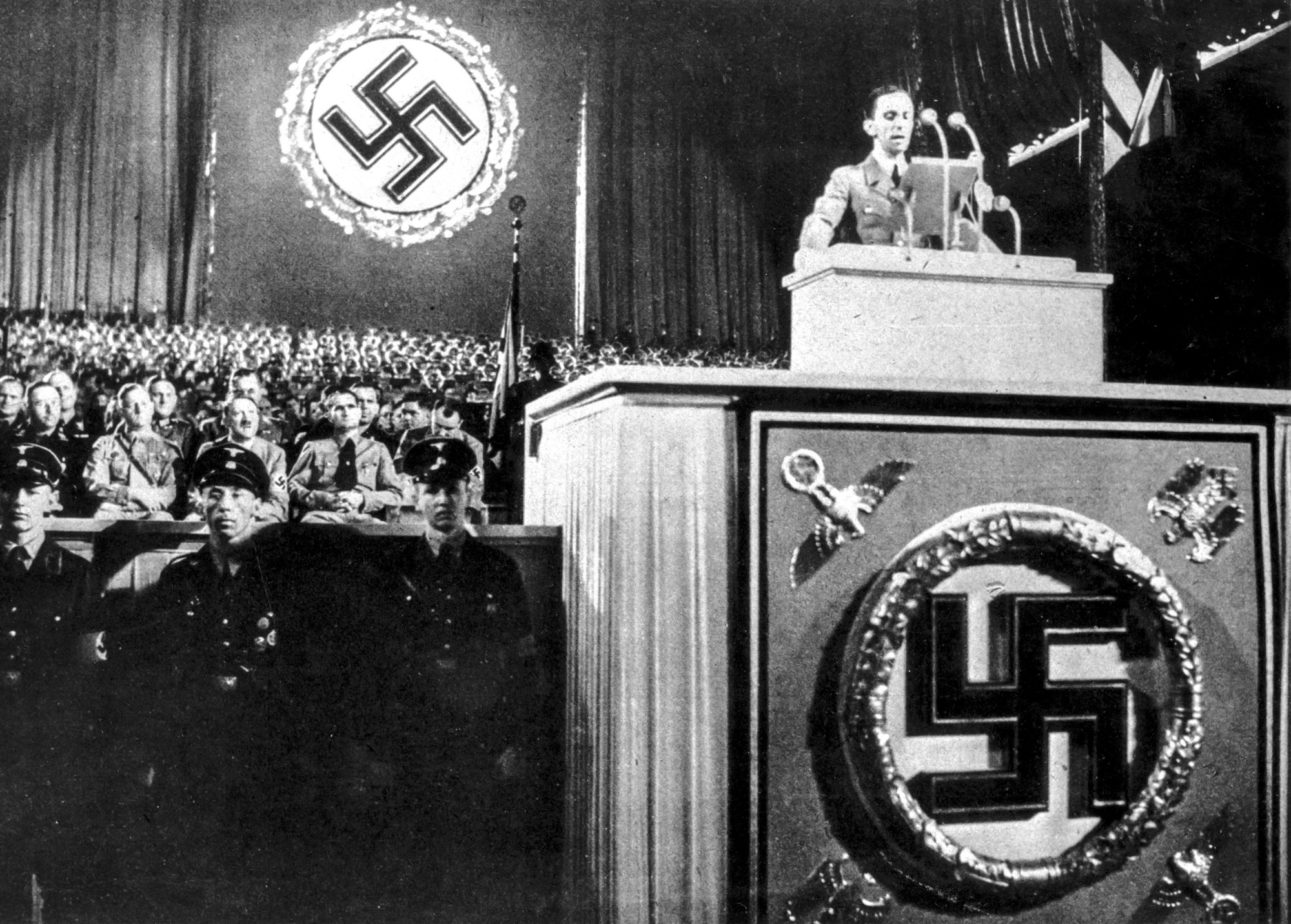 Dokument ukáže pravú tvár Goebbelsovej manipulácie.