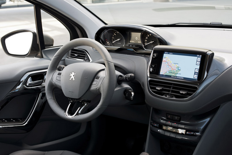 Sprawdziliśmy jak jeździ Peugeot 208