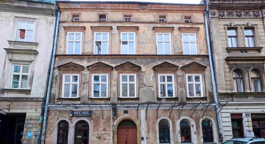 Miasto Kraków systematycznie remontuje budynki należące do miejskiego zasobu. W ostatnich latach w budżecie zarezerwowano na ten cel 5 mln zł.