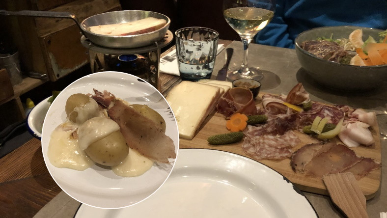 Raclette w restauracji Le Comptoir