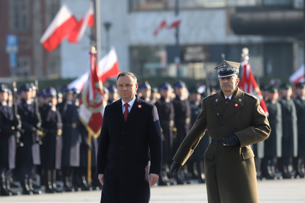 Prezydent RP Andrzej Duda i szef Sztabu Generalnego WP generał Rajmund T. Andrzejczak