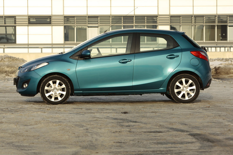 Mazda 2 1.5 AT: przez miasto bez zbędnego wysiłku