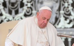 Papież tłumaczy się ze słów o córce Dugina. 'W tym momencie zapomniano o wszystkim...'