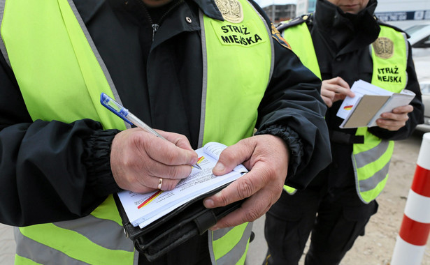 Straż miejska, gatunek zagrożony. Tak samorządy chcą zmienić tę formację