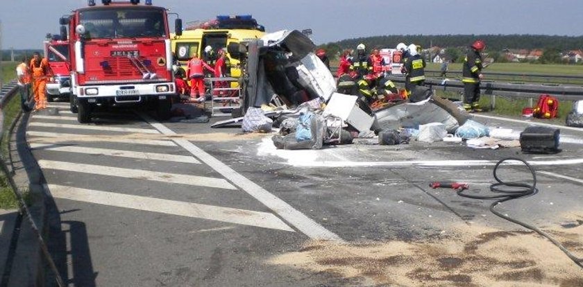 Wypadek! 7 osób nie żyje! 5 jest rannych ZDJĘCIA