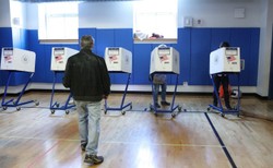 USA: Trump i Clinton wygrali prawybory w stanie Nowy Jork