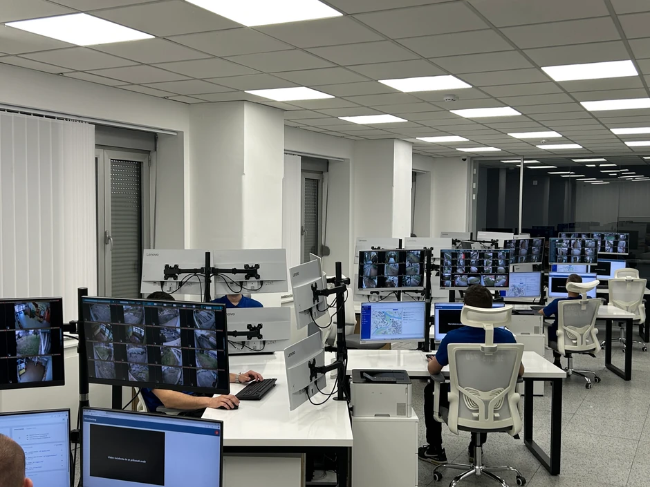 Soba za nadzor u Komadno-bezbednosnom centru u Beogradu