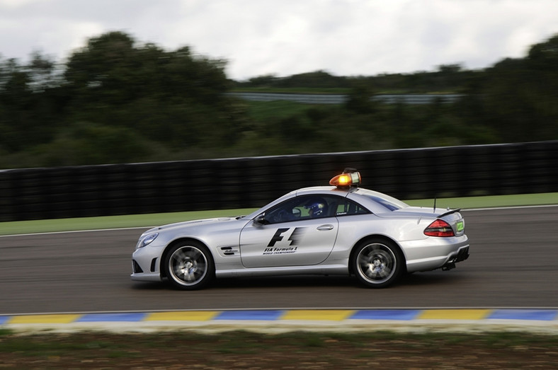 Mercedes SLS AMG to najszybszy safety car świata, ale znalazłem jeszcze kilka ciekawszych