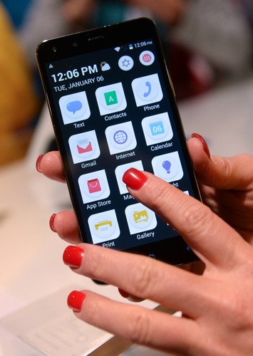 <strong>Smartfon IM5 od Kodaka </strong><br /><br />

To jedna z większych ciekawostek na targach. Kodak, który 