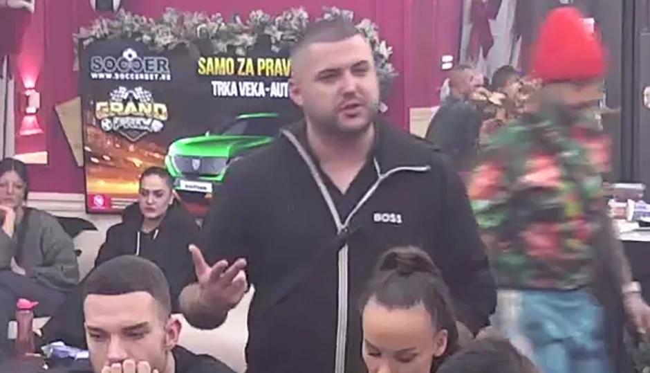 Otac Asmina Durdžića napao Anelinu sestru: Sita, do juna ćeš završiti u bolnici