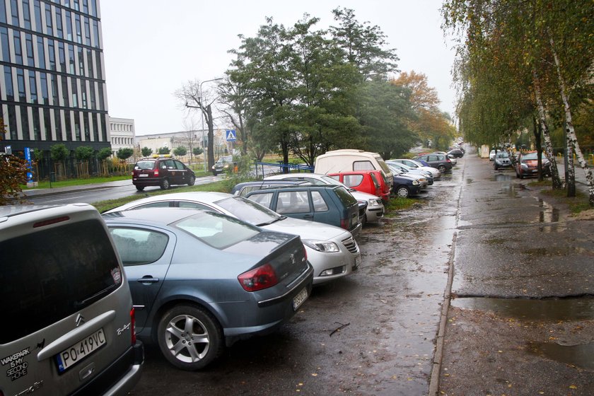 Nie będzie parkingu na Dębinie