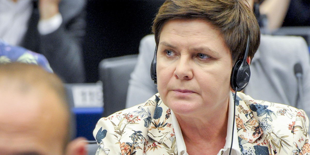 Przehandlowali Szydło za tekę komisarza