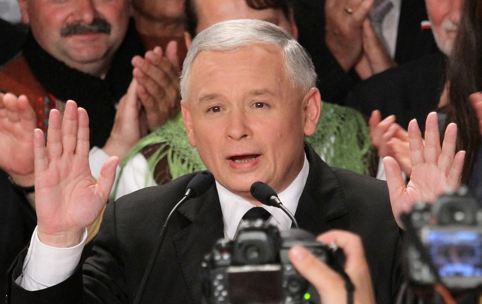 J. Kaczyński podczas wieczoru wyborczego w sztabie PiS, fot. PAP