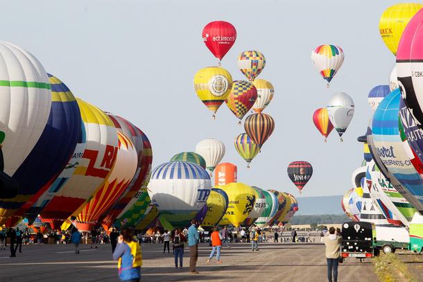 FRANCE HOT AIR BALLOONS