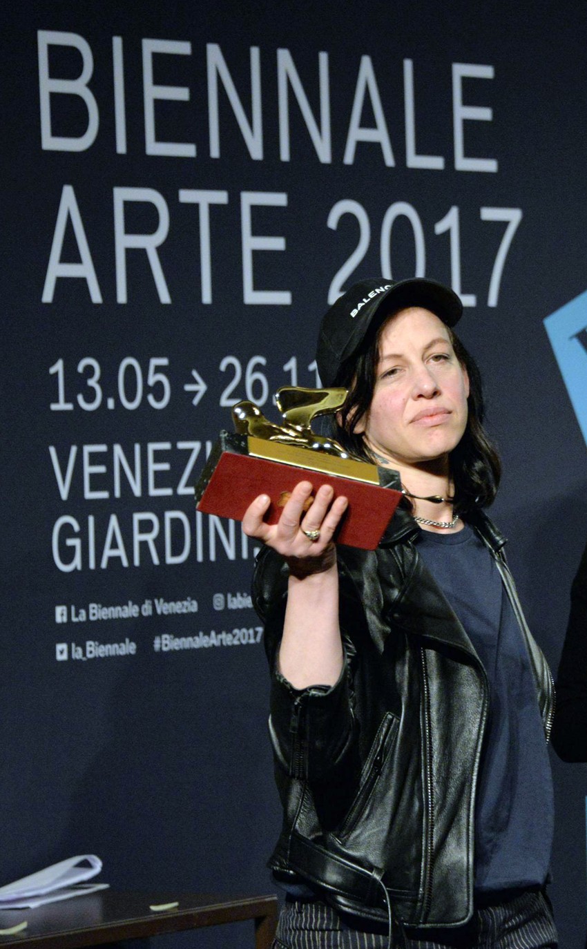 Nemačka umetnica Ane Imhof sa "Zlatnim lavom"