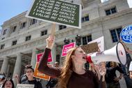 Protest przeciwko zaostrzaniu prawa aborcyjnego w Miami