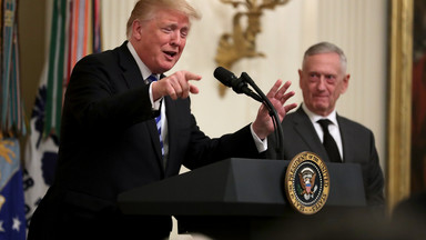 Sekretarz obrony USA James Mattis przez dwa lata powstrzymywał szaleństwa Trumpa, ale w końcu zrezygnował