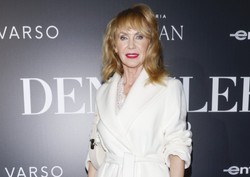 Beata Ścibakówna w odważnych prześwitach. 55-latka pokazała sporo ciała [FOTO]