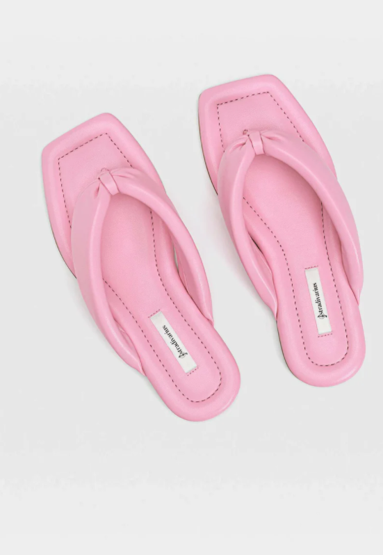 Pinke Zehentrenner von Stradivarius für 29.90 Franken, zalando.ch