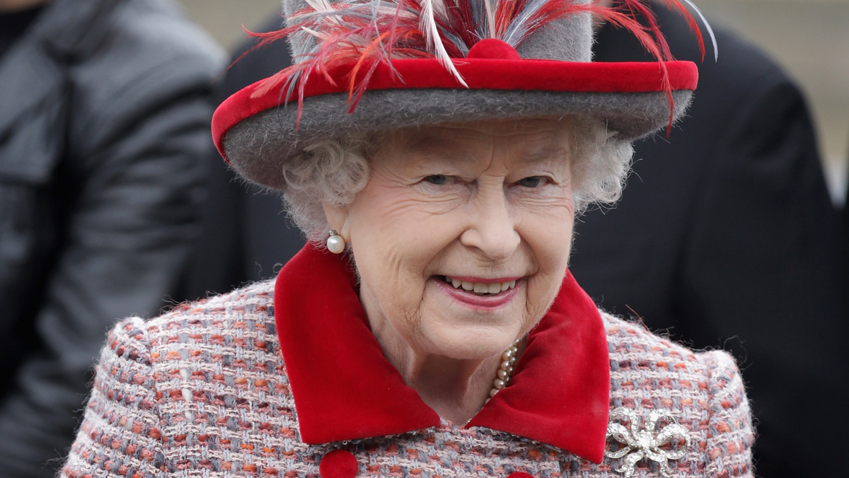 Chcesz zostać jej znajomym? A może po prostu to lubisz? W poniedziałek na Facebooku pojawiło się konto samej królowej Wielkiej Brytanii - Elżbiety II.