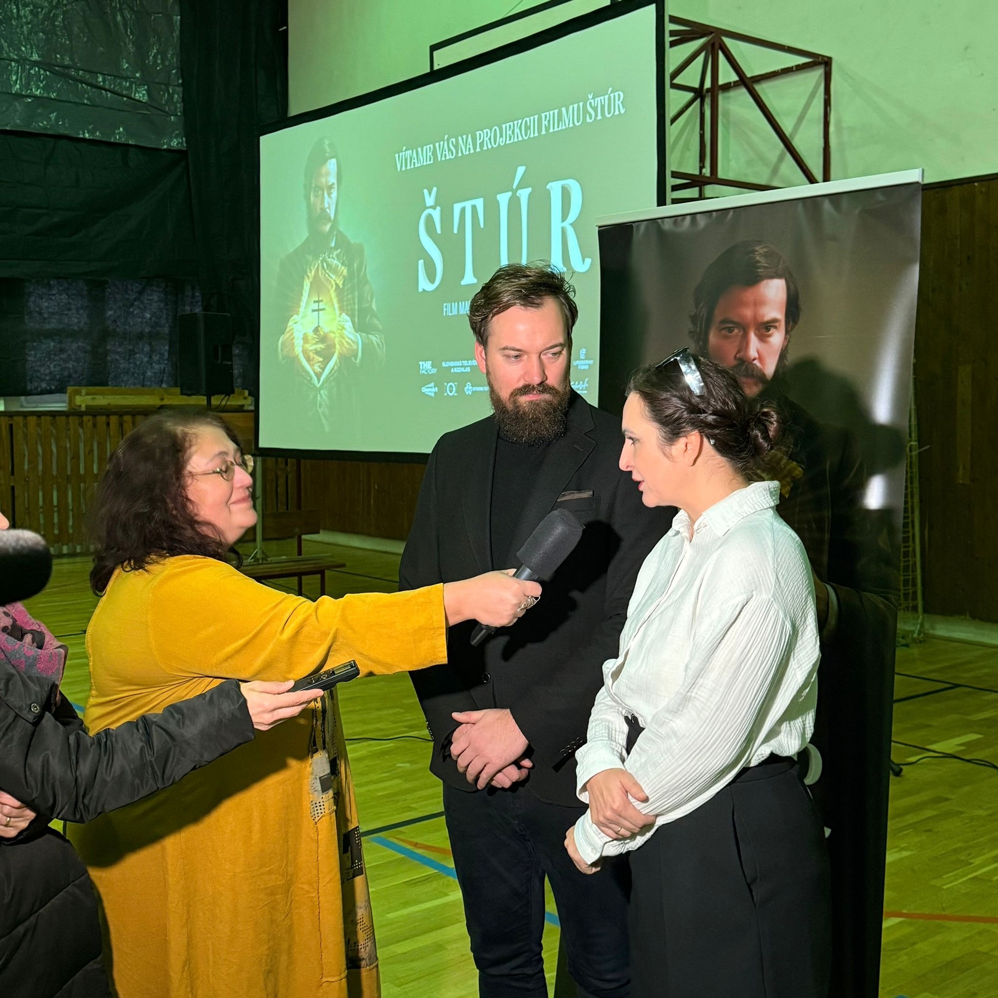 Štúr - premietanie na Luniku IX