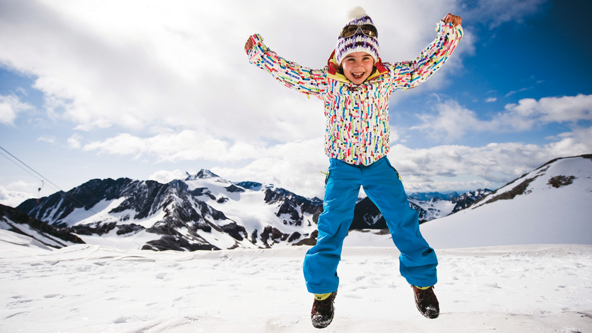 Już po raz czwarty z rzędu Dolina Stubai otrzymała tytuł „najbardziej przyjaznego rodzinie regionu narciarskiego w Alpach", przyznawany przez przewodnik ADAC SkiGuide 2013. Sukces ten jest rezultatem programu BIG Family Stubai, w ramach którego dzieci mogą uczęszczać do certyfikowanych szkółek narciarskich oraz korzystać z różnych udogodnień.