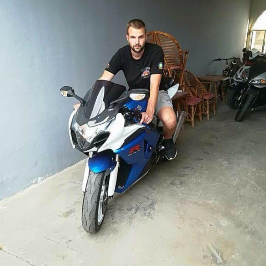 Ovo je motociklista Nikola koji je stradao u saobraćajnoj nesreći kod Bogatića