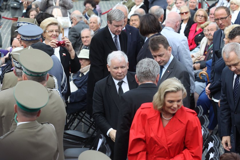 Trwają piątkowe obchody 71 rocznicy wybuchu Powstania Warszawskiego