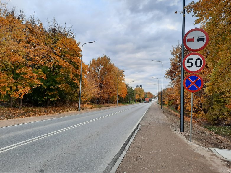 DK 79 na wysokości ul. Żeromskiego w Piasecznie