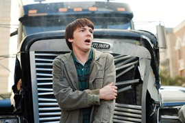 Imao je SAMO 15 godina kada ga je ZLOSTAVLJAO ODRASTAO MUŠKARAC: Omiljeni dečji glumac je iza osmeha godinama KRIO JEZIVU TAJNU