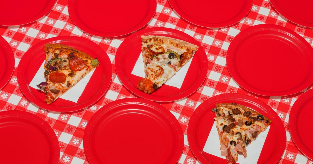 We tastetested 3 major pizza delivery chains to find out who does it