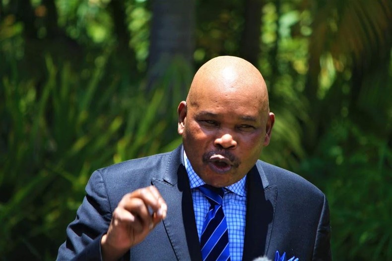 Makau Mutua