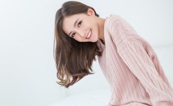 Już nie "Hollywood smile", a "K-pop smile". Takie zęby chce mieć pokolenie Z