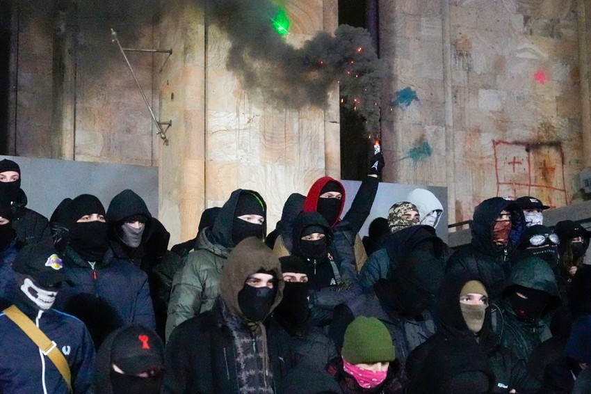 Protesti u Tbilisiju, Gruzija, 8. decembra