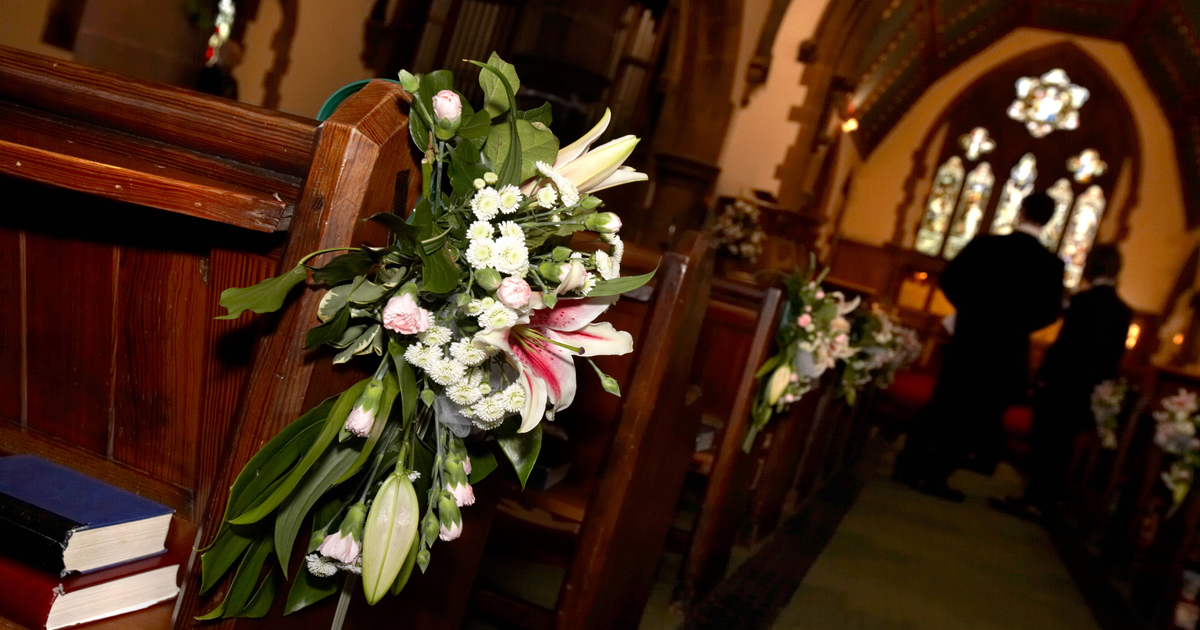 Church-flowers-harming-the-planet-C-of-E-to-vote-on-floral-foam-ban-next-month