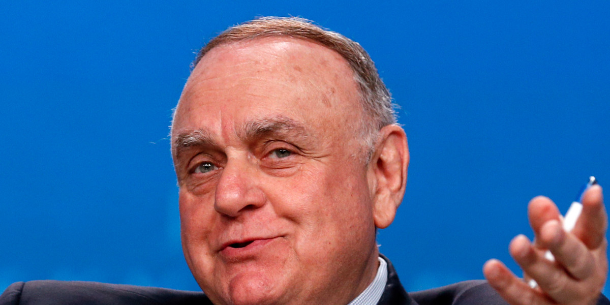 Goldman Sachs is reportedly pulling money from Leon Cooperman's hedge fund