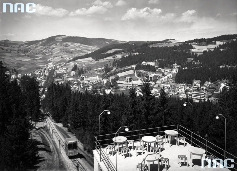 Krynica-Zdrój, panorama miasta z tarasu kolejki górskiej (1918-1939)