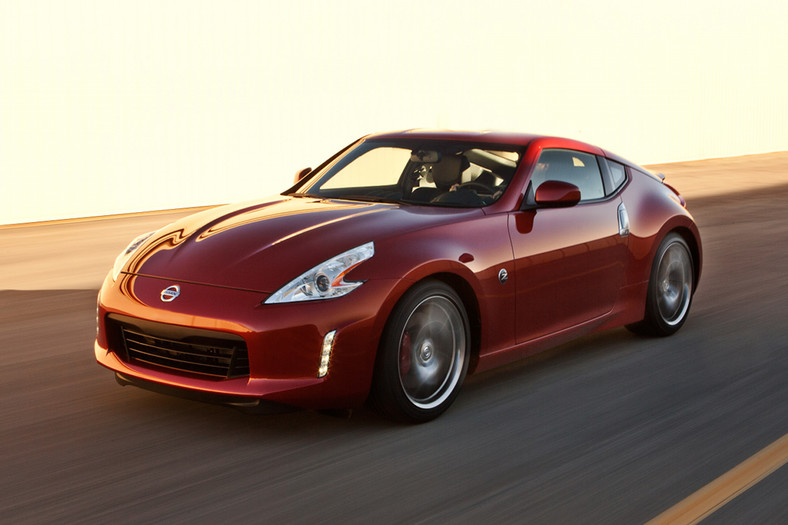 Nissan 370Z z nową twarzą