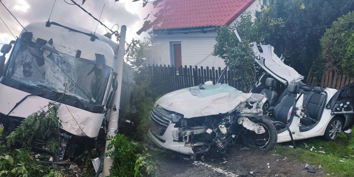 Wypadek na drodze krajowej w powiecie częstochowskim. 
