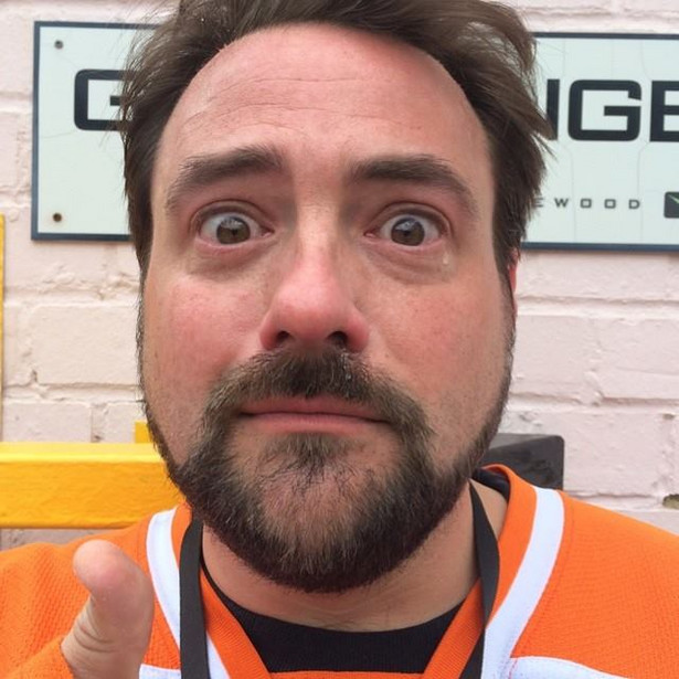 Kevin Smith miał łzy w oczach po wizycie na planie "Gwiezdnych wojen". Moc jest z tym filmem?