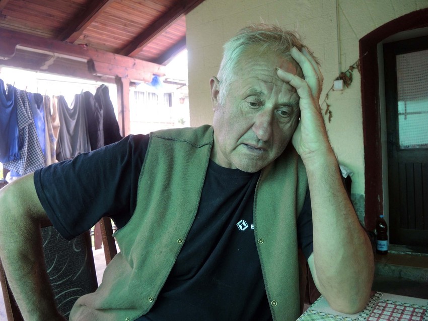 Ako sudnji dan ikad dođe najaviće ga ovakvi oblaci: Radenko Novaković dan posle nevremena koje mu je opustošilo letinu