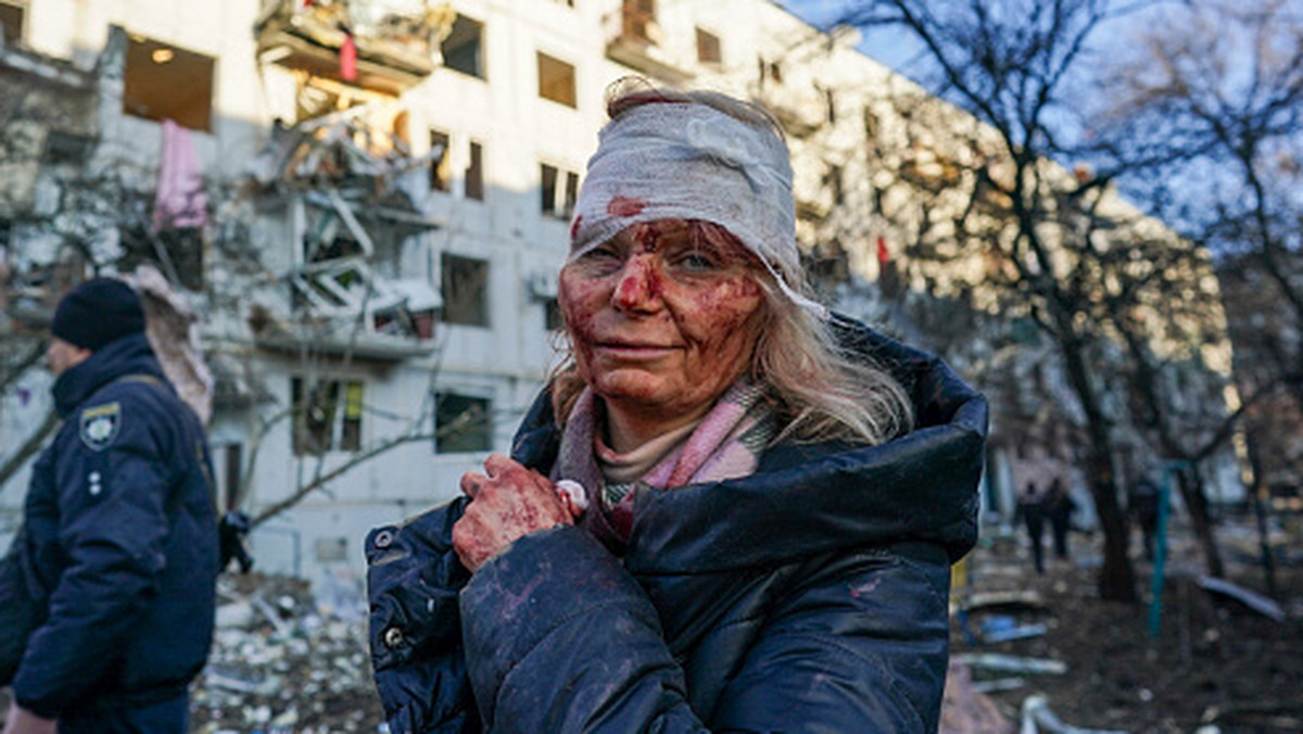 Olena Kuryło. Kim jest kobieta z ikonicznego zdjęcia? Wojna Rosja - Ukraina