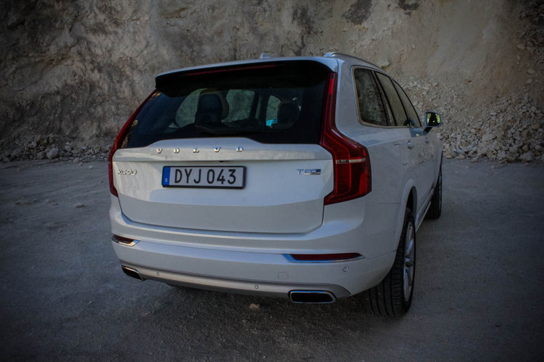 Volvo XC90