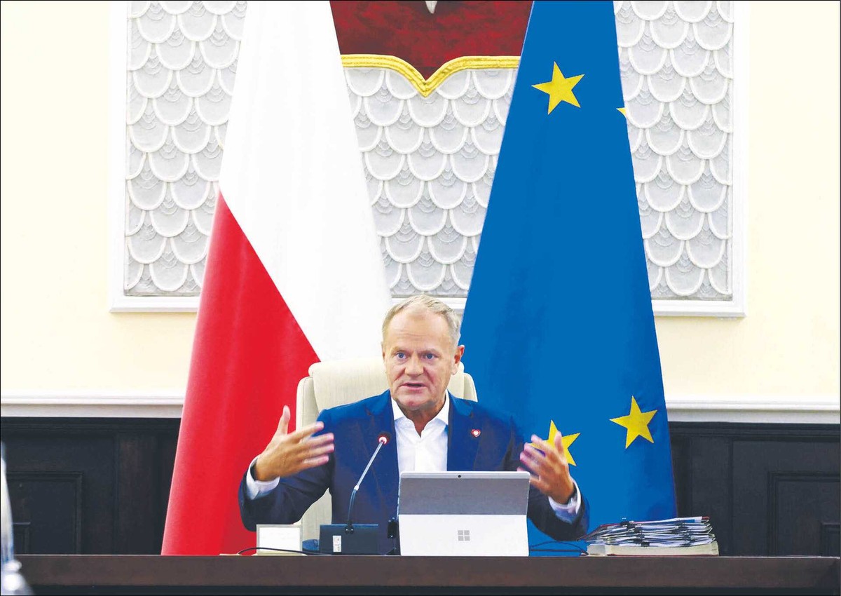Rząd wprowadził do Koncepcji Rozwoju Kraju poprawkę dotyczącą polityki migracyjnej i, na wszelki wypadek, nie wspomniał o dokumencie na konferencji prasowej