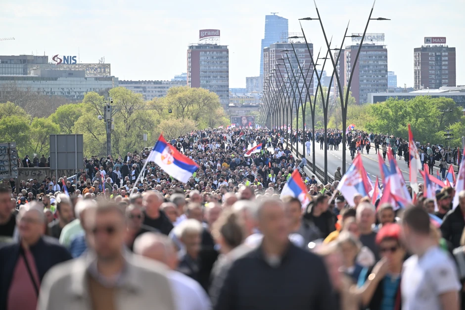 Skup Pokreta za narod i državu