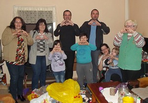 454388_porodica-nadj-socijalne-radnice-i-predstavnici-blica-u-backoj-topoli030414rasfoto-biljana-vuckovic-0011