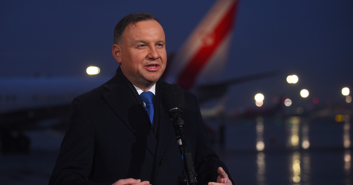 Jak udało się uniknąć drugiego Smoleńska? Nagle Andrzej Duda powiedział: „Panowie, pomódlmy się”