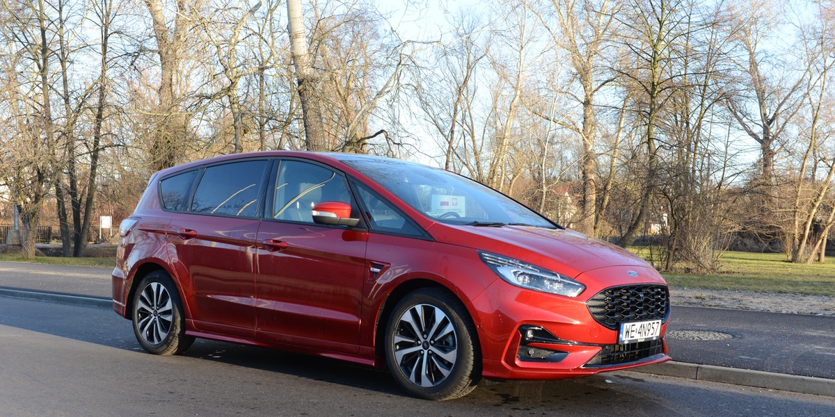 Ford Galaxy vs Ford S-Max – PORÓWNANIE –  – Motoryzacja