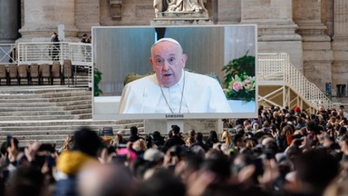 Papież Franciszek odwołał podróż do Dubaju. "Przyjął prośbę lekarzy z wielkim żalem"